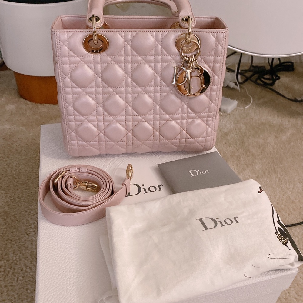 (SOLD) - Picture 2 of 7